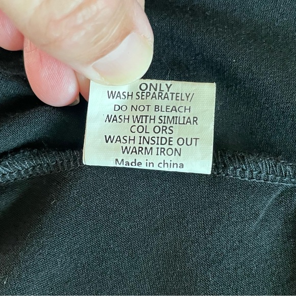 Black Mesh Dotted Sleeves High Collar Top Size L - Picture 8 of 8